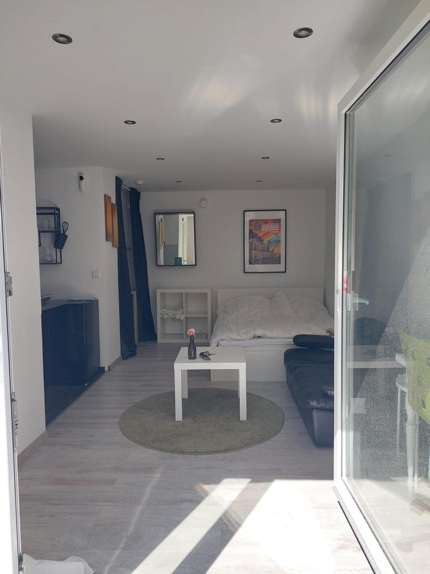 City-apartment *